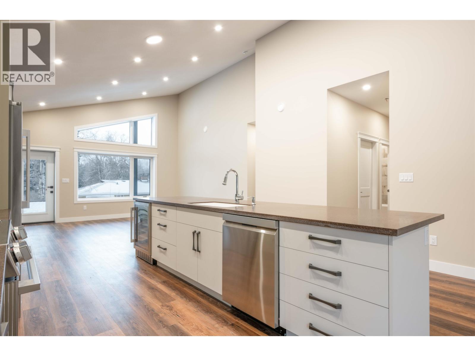 #119 960 NORTH NECHAKO ROAD - 13