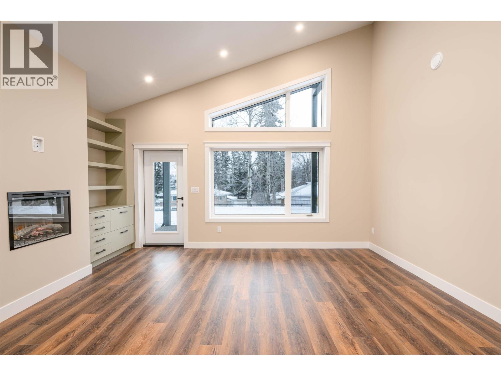 #119 960 NORTH NECHAKO ROAD - 19