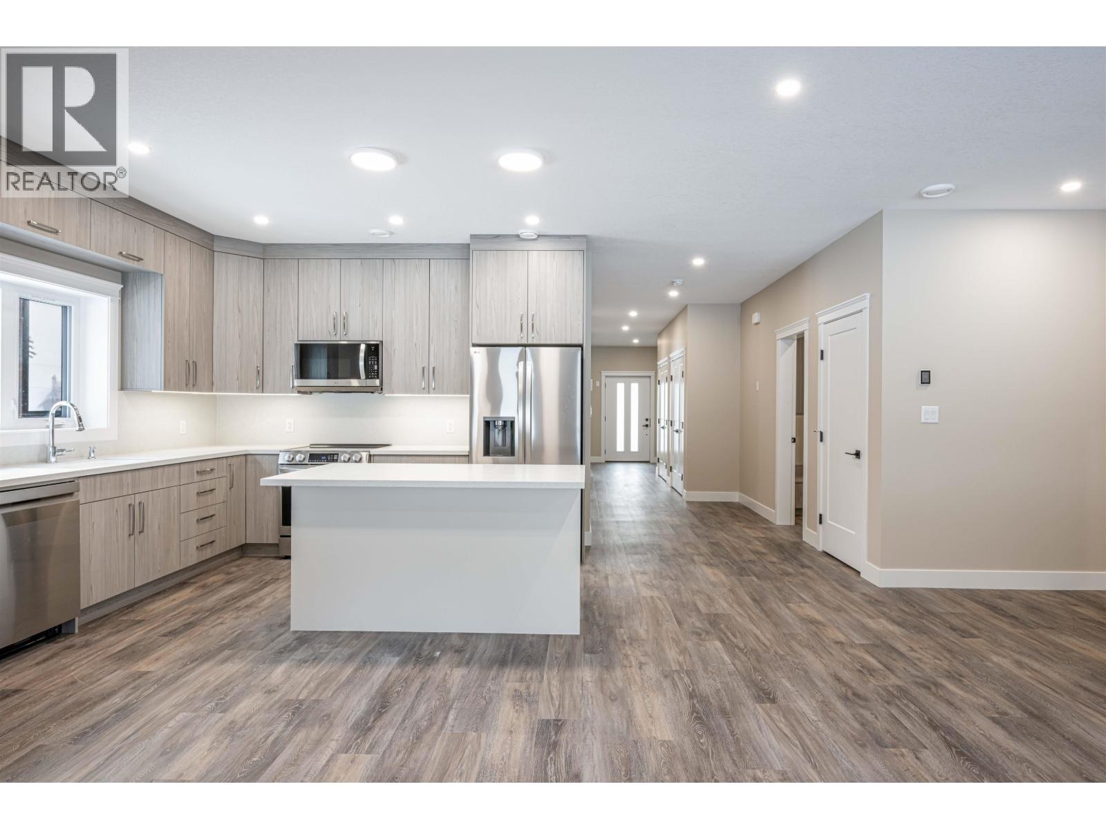 #120 960 NORTH NECHAKO ROAD - 16