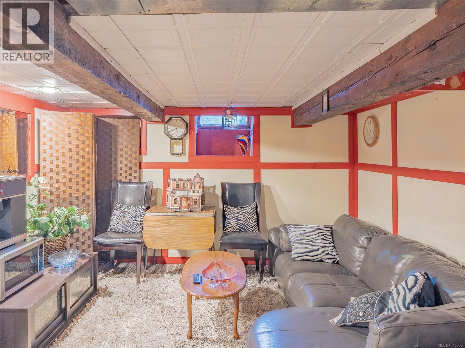 4927 Neill St, Port Alberni