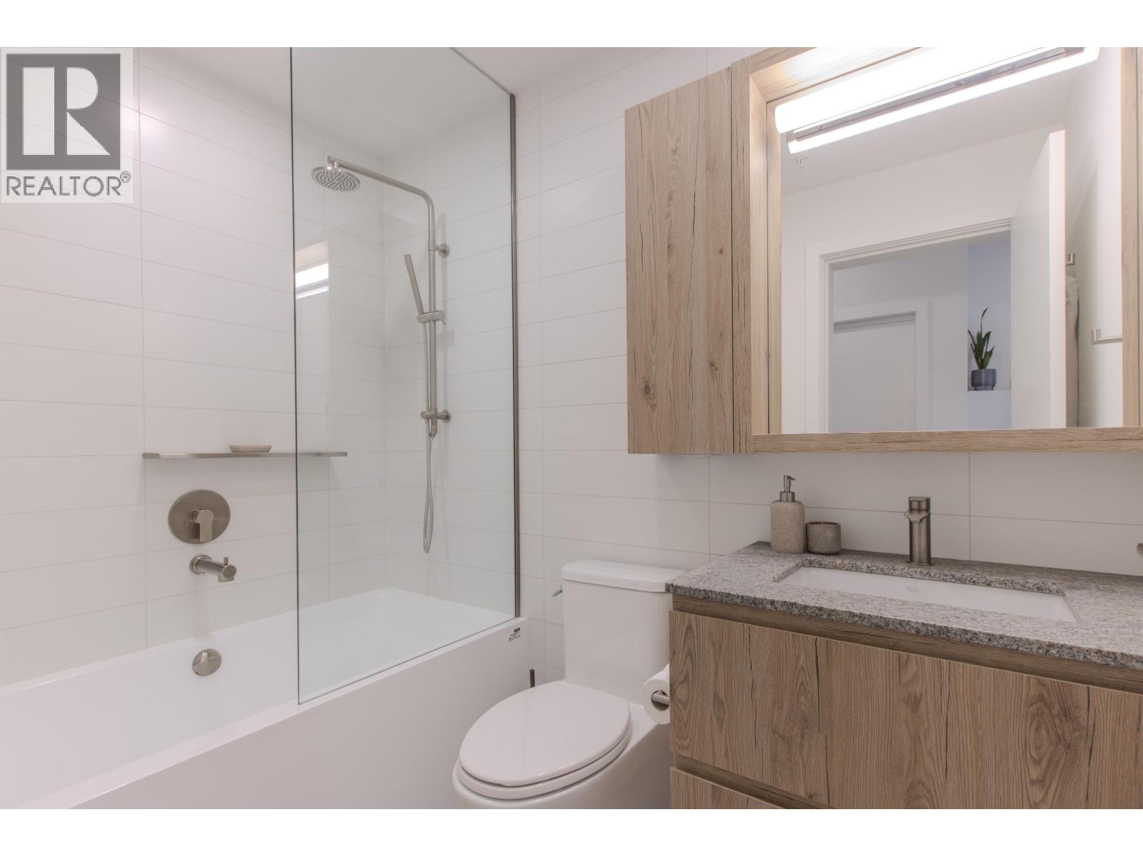 303 1506 SCOTT CRESCENT, Squamish