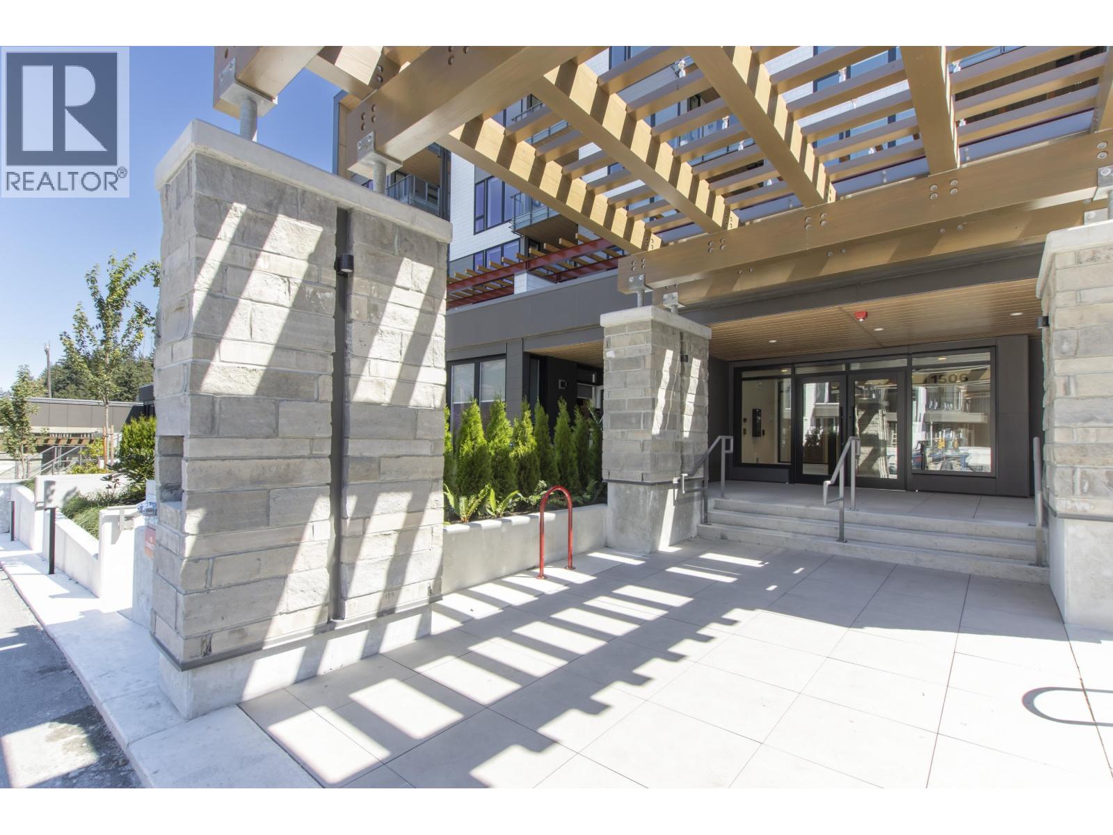 303 1506 SCOTT CRESCENT, Squamish