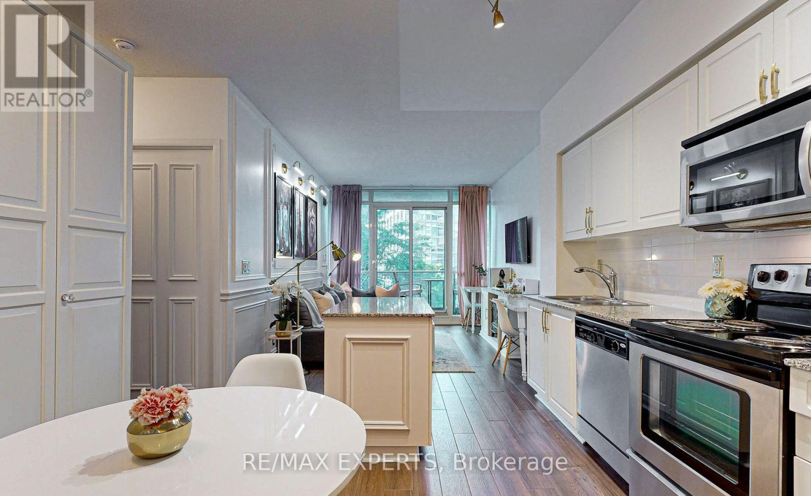 #355 209 FORT YORK BOULEVARD - 12