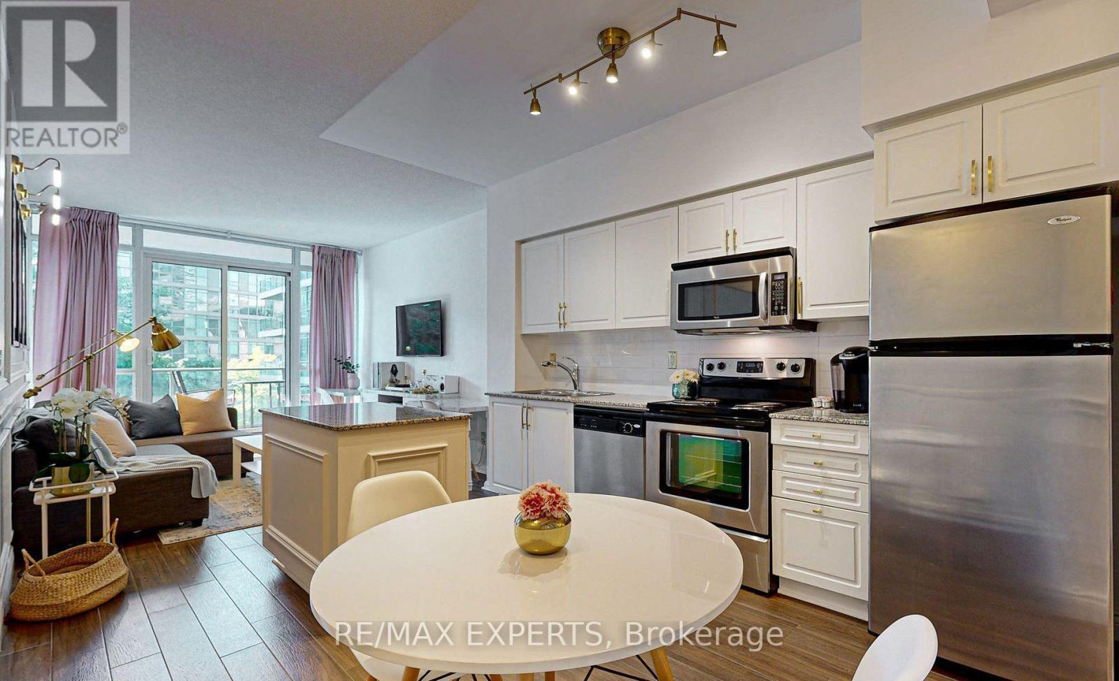 #355 209 FORT YORK BOULEVARD - 13