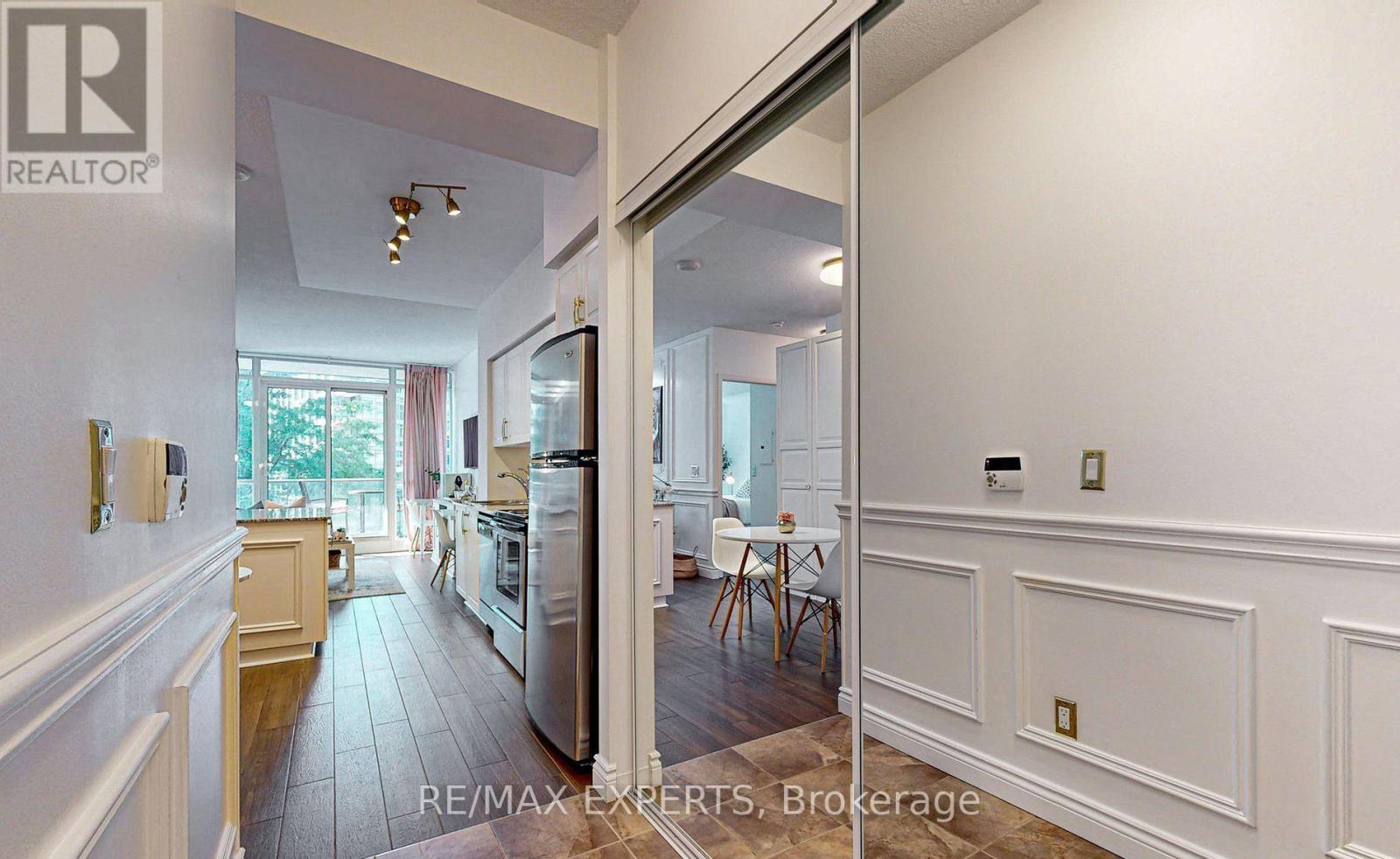 #355 209 FORT YORK BOULEVARD - 24