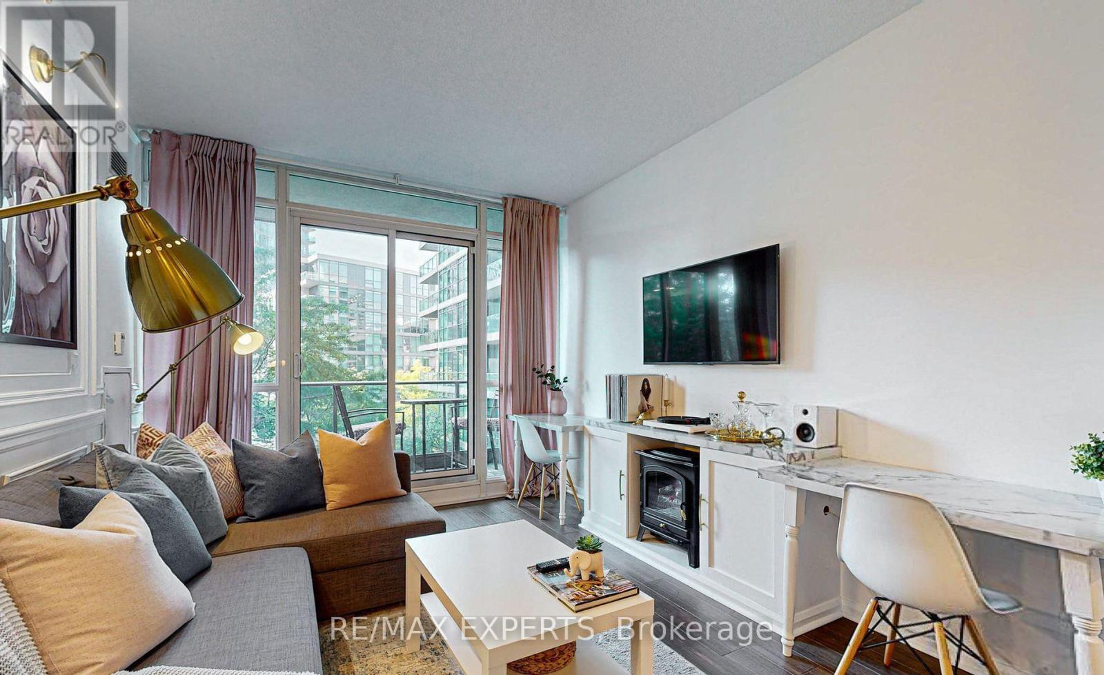#355 209 FORT YORK BOULEVARD - 3
