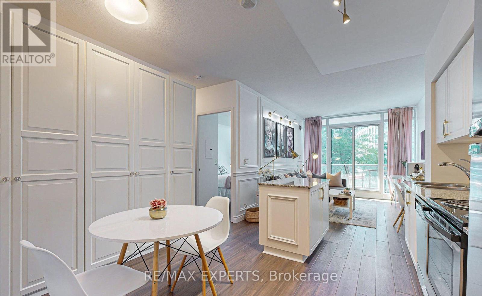 #355 209 FORT YORK BOULEVARD - 9