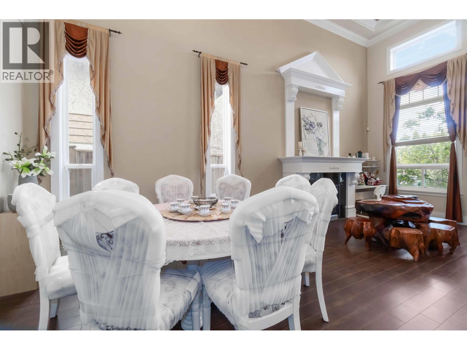 6040 ADAMS Place, Richmond