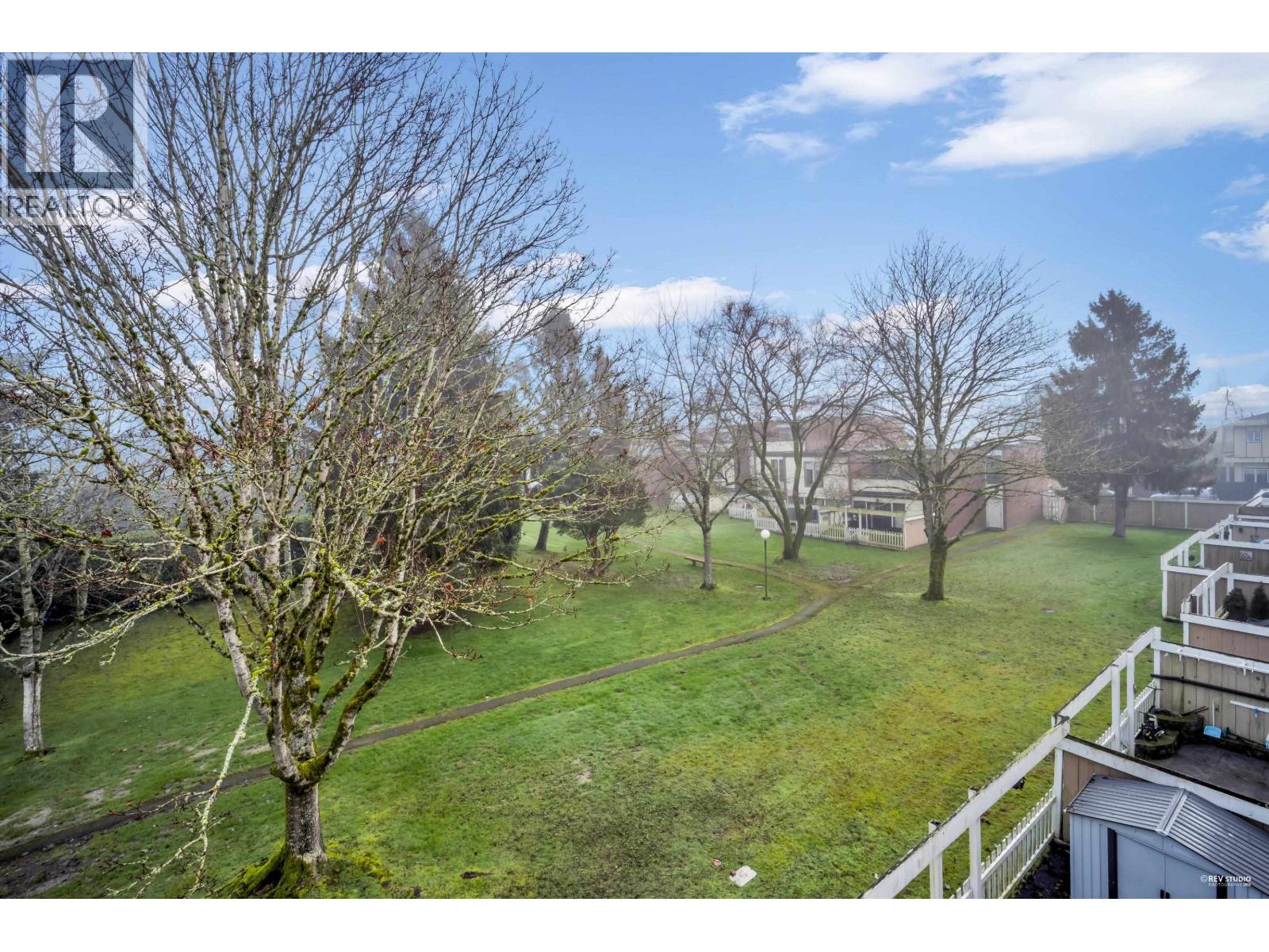 100 10200 4TH AVENUE, Richmond