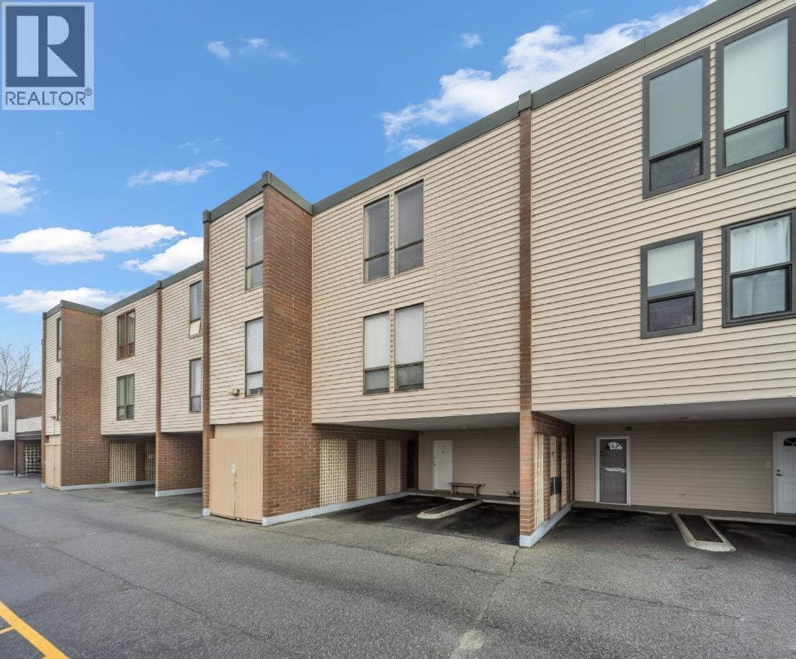 100 10200 4TH AVENUE, Richmond