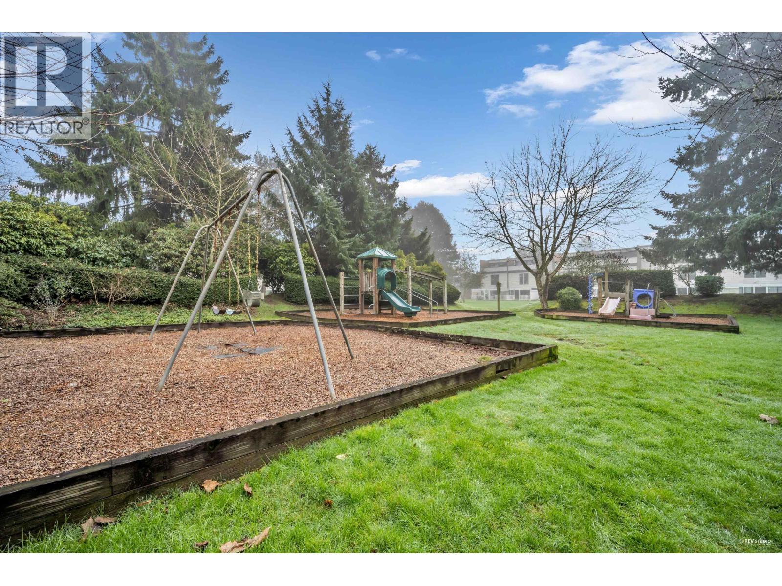 100 10200 4TH AVENUE, Richmond