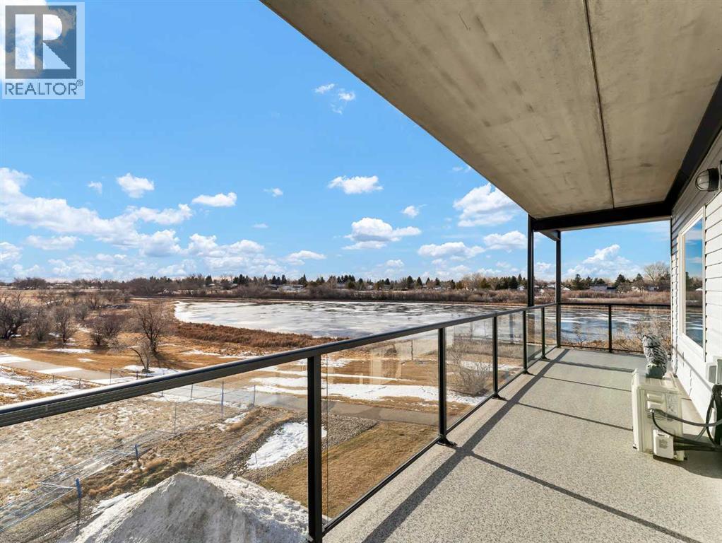 
          499 Meadow Lake Court East
            <br/>
            <span>Brooks</span>
            , 
            <span>AB</span>
             <span>T1R0Y7</span>
         - Photo 38