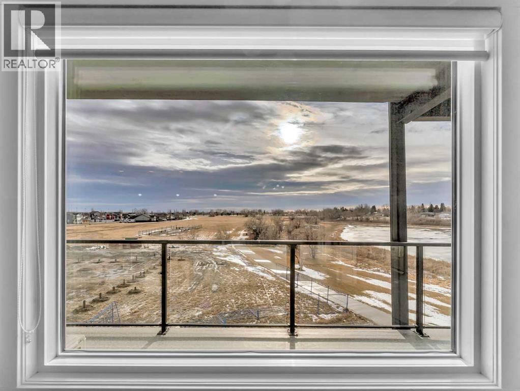 
          499 Meadow Lake Court East
            <br/>
            <span>Brooks</span>
            , 
            <span>AB</span>
             <span>T1R0Y7</span>
         - Photo 25