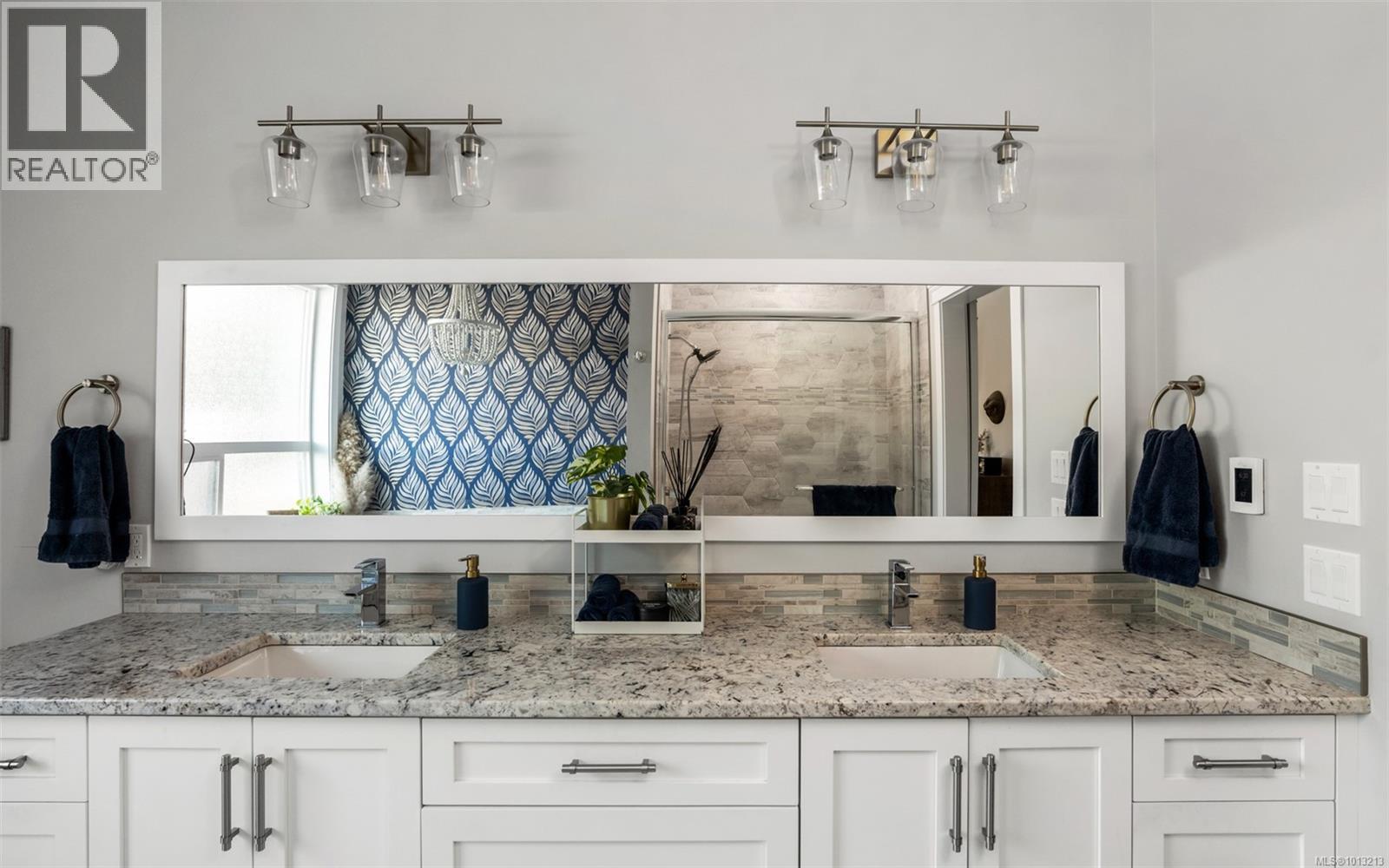 856 Hayden Pl, Mill Bay