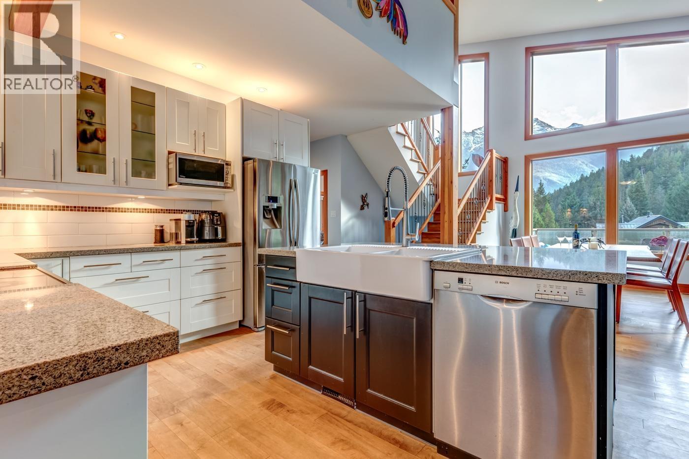 7457 DOGWOOD STREET, Pemberton