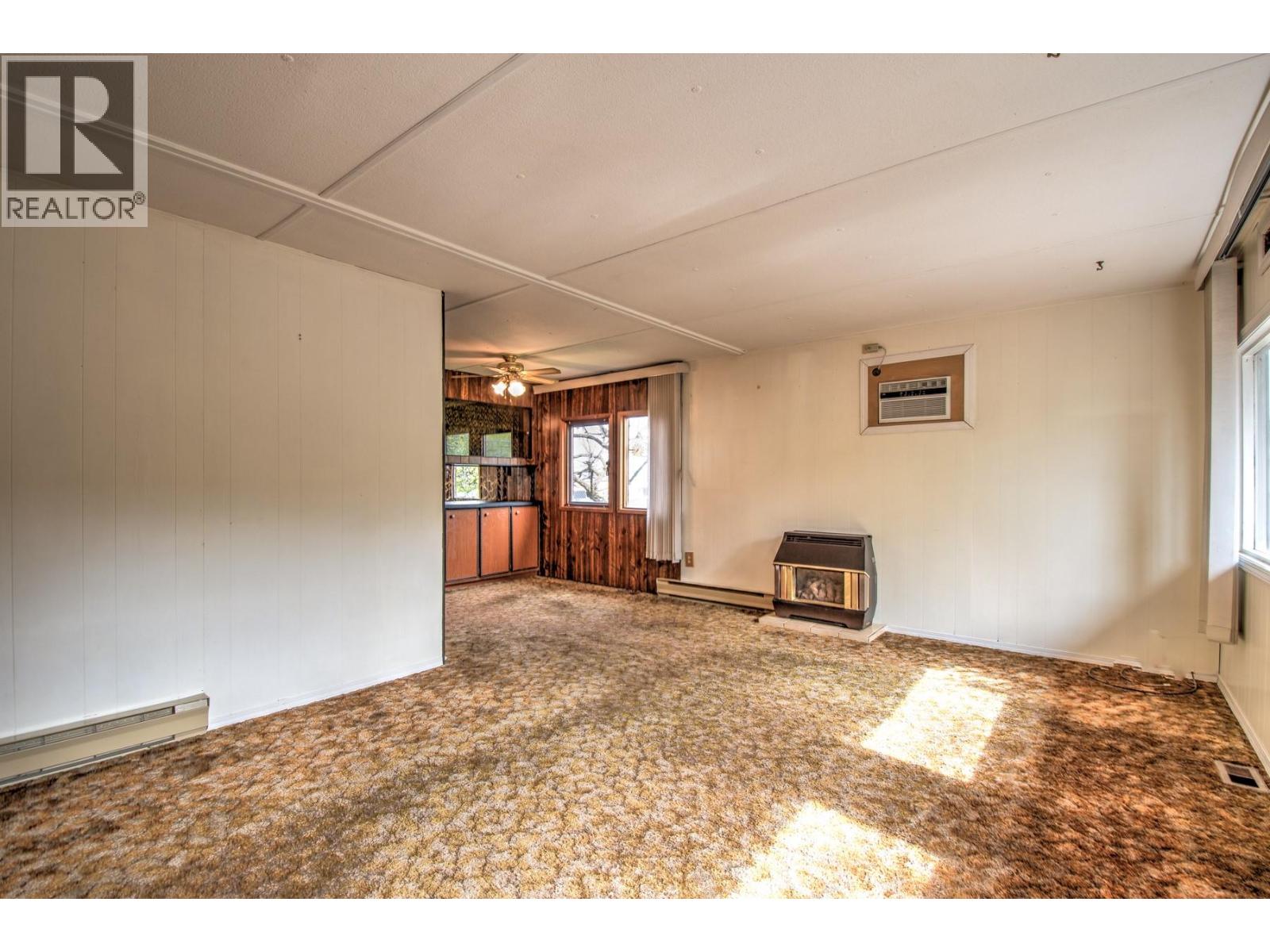  6434 Pleasant Valley Road, Vernon