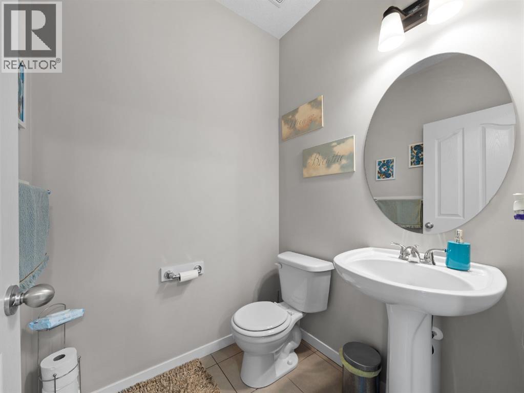 Single Family House for Sale in  Cranberry Avenue SE Cranston Calgary 