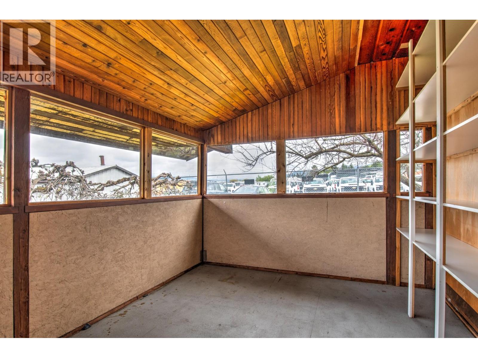  6434 Pleasant Valley Road, Vernon