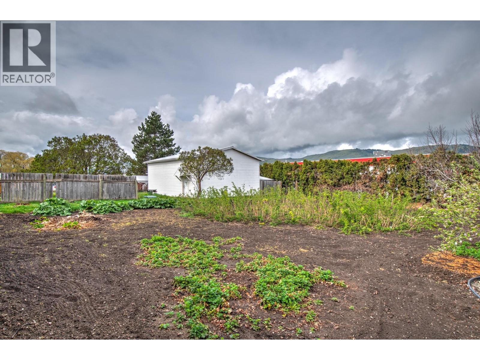  6434 Pleasant Valley Road, Vernon