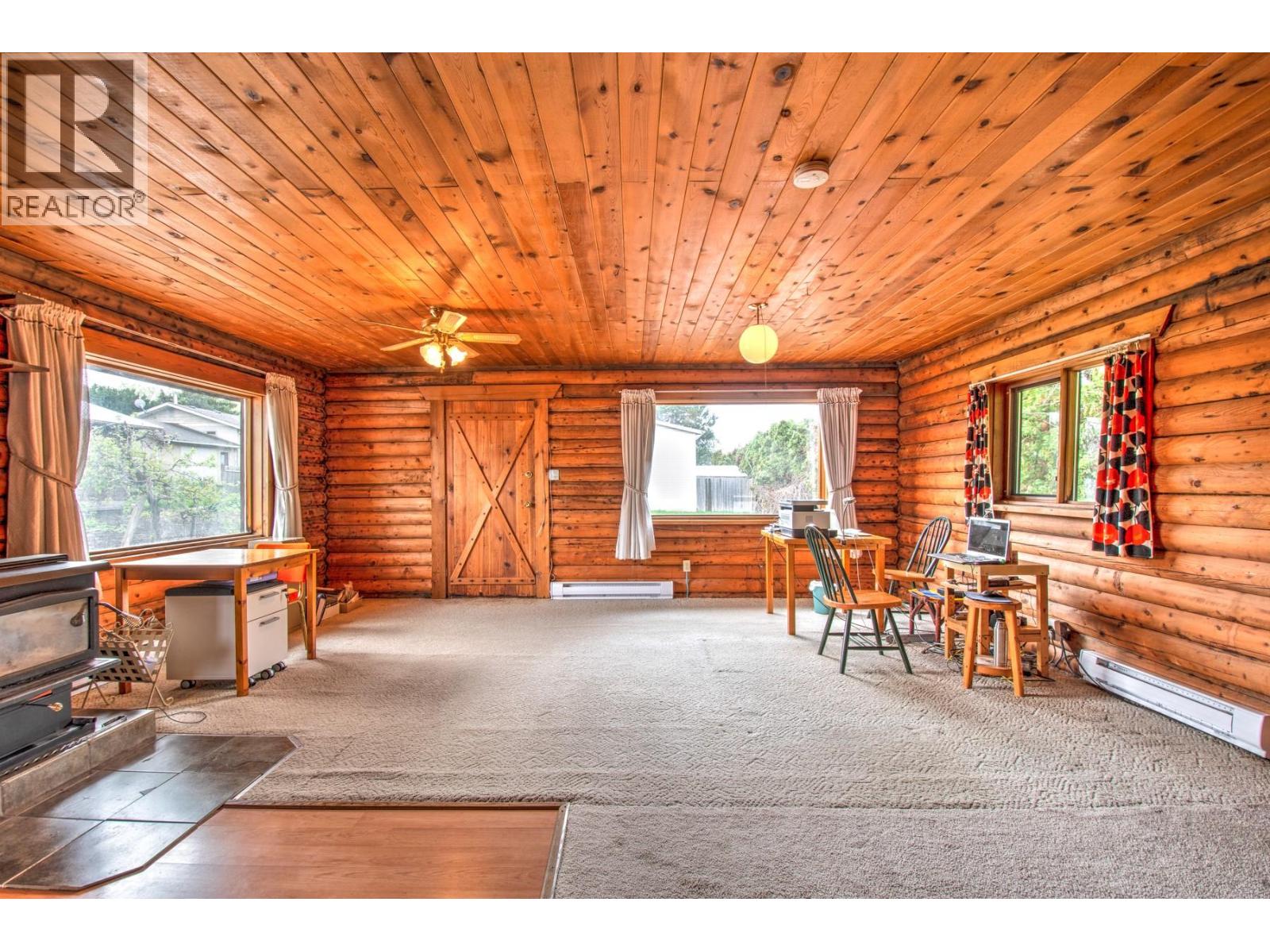  6434 Pleasant Valley Road, Vernon