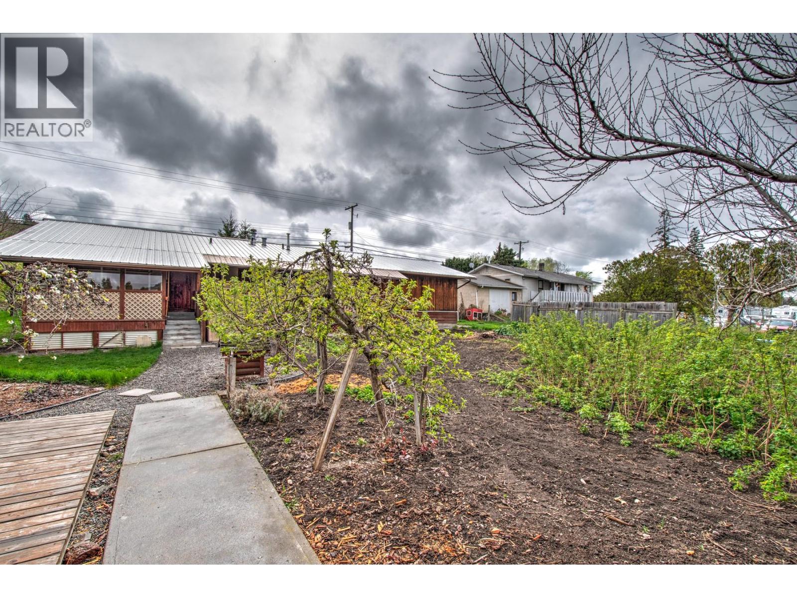  6434 Pleasant Valley Road, Vernon