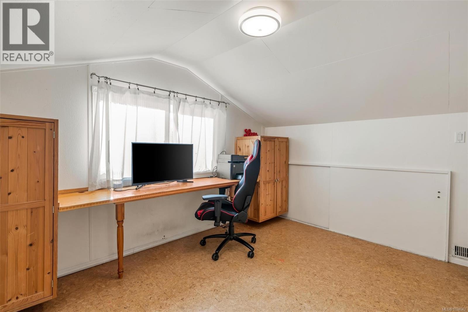  4354 Columbia Drive, Saanich