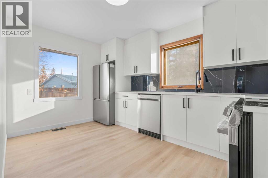 Single Family House Bungalow for Sale in  Fordham Crescent SE Forest Heights Calgary 