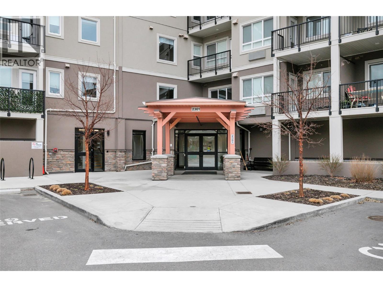 #407-2301 Carrington Road, West Kelowna