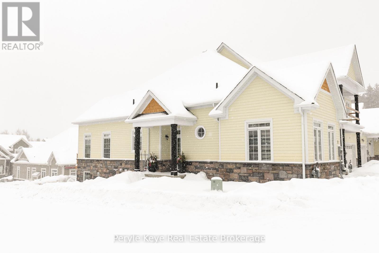 2 LEEDS COURT - Photo 4 of 46, Bracebridge (Monck (Bracebridge)), Ontario