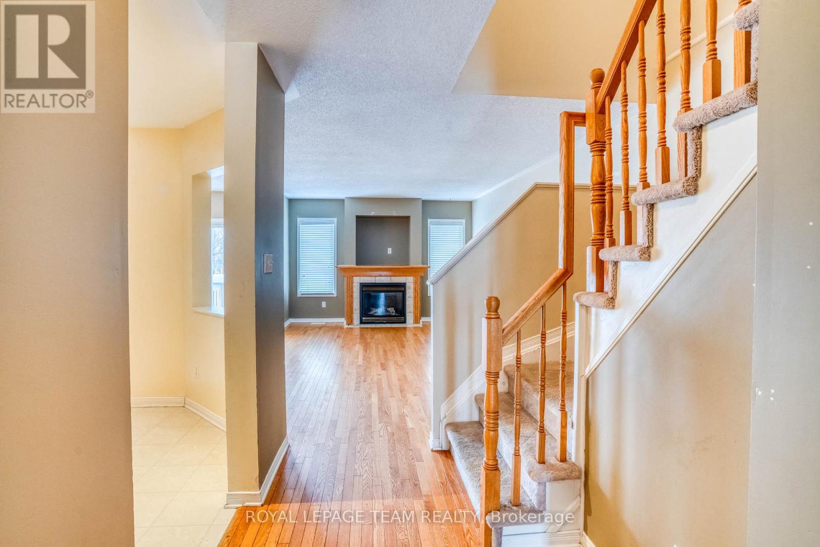 7 CHANTILLY GATE - Photo 4 of 27, Ottawa, Ontario