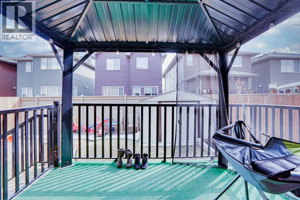 Single Family House for Sale in  Saddlestone Park NE Saddle Ridge Calgary 