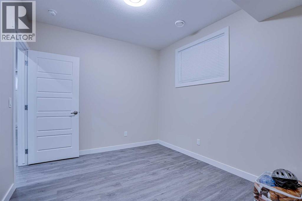 Single Family House for Sale in  Saddlestone Park NE Saddle Ridge Calgary 