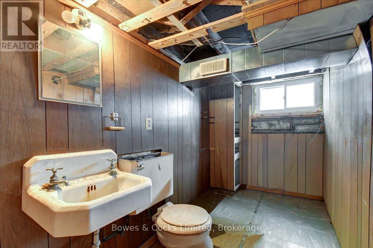339-341 REID STREET - 28