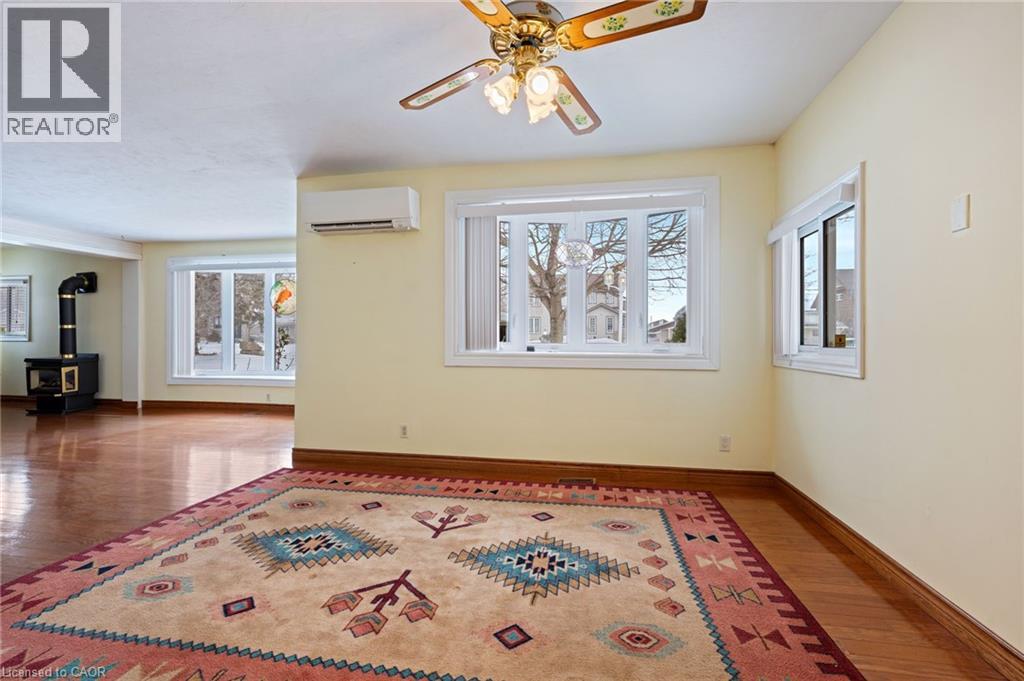 367 CEDAR Drive - Photo 5 of 29, Turkey Point, Ontario