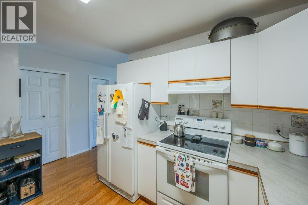 20 CACTUS Crescent, Osoyoos