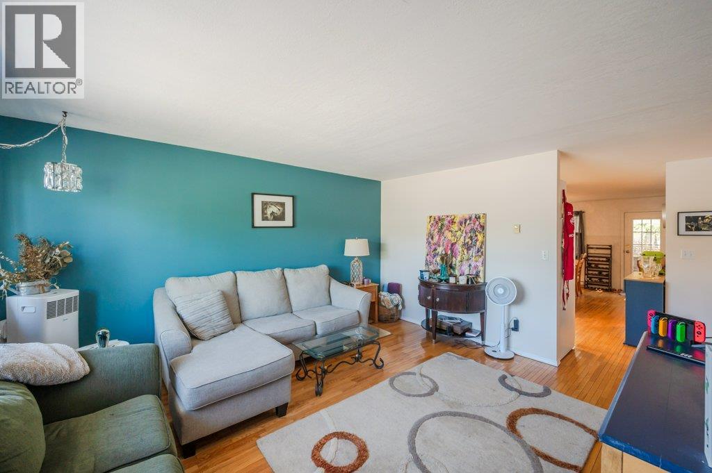 20 CACTUS Crescent, Osoyoos