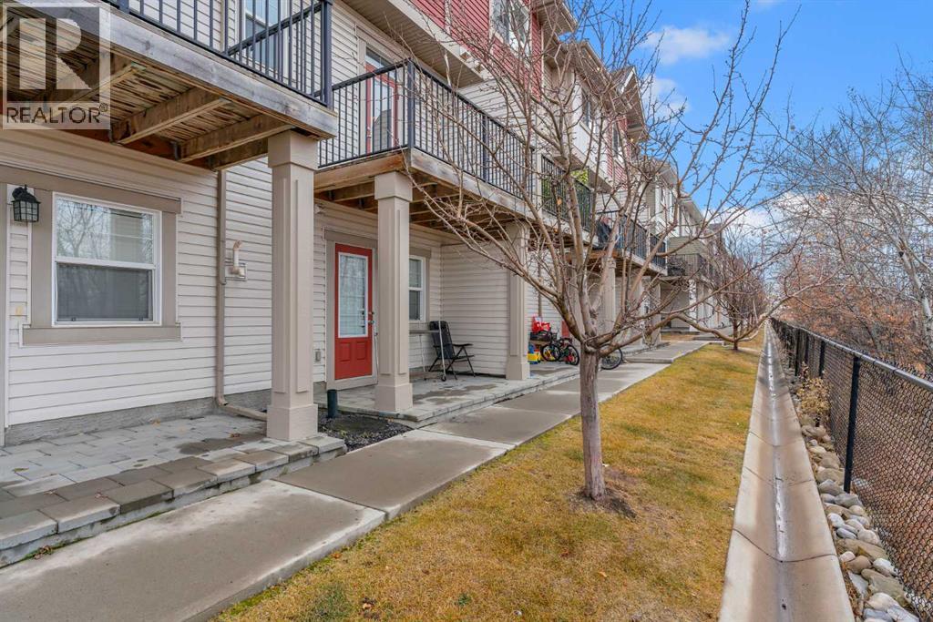 
          34 New Brighton Point Southeast
            <br/>
            <span>Calgary</span>
            , 
            <span>AB</span>
             <span>T2Z1B6</span>
         - Photo 33