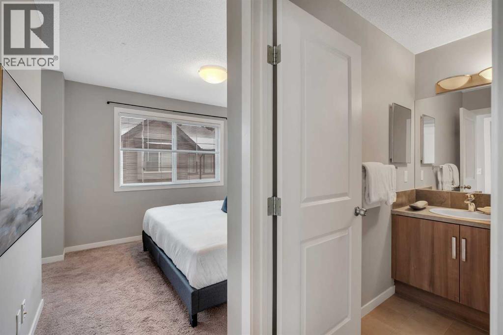 
          34 New Brighton Point Southeast
            <br/>
            <span>Calgary</span>
            , 
            <span>AB</span>
             <span>T2Z1B6</span>
         - Photo 20