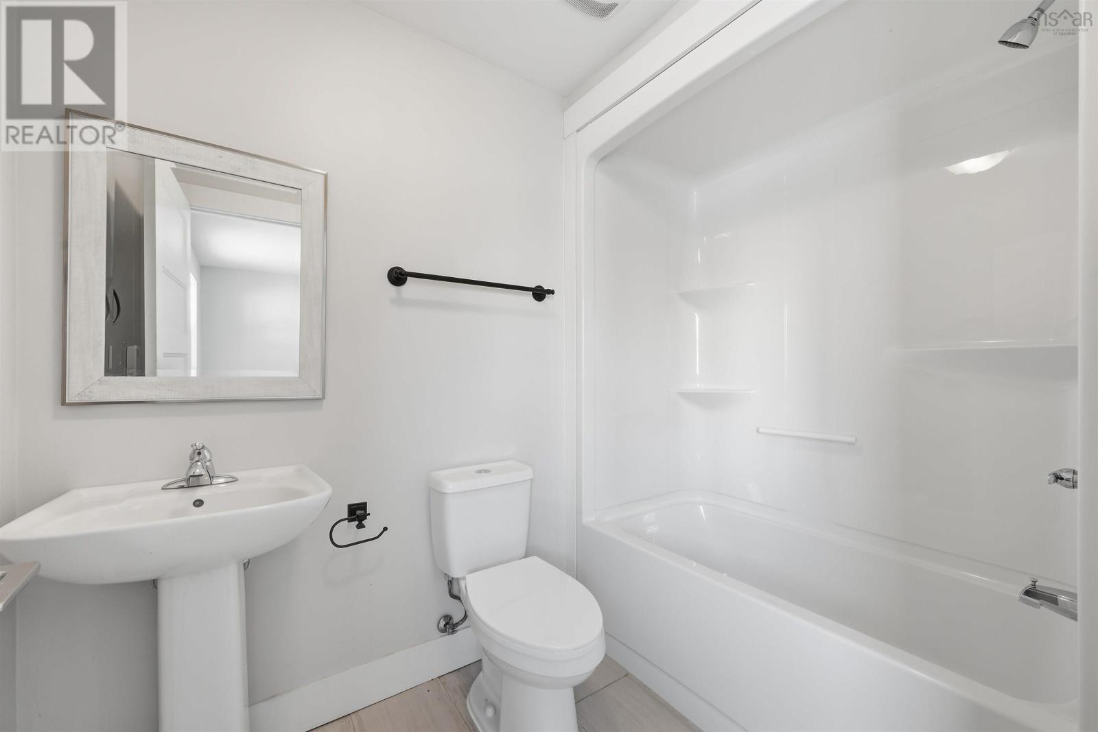 Property 37 of 44 of 31 Travertine Court