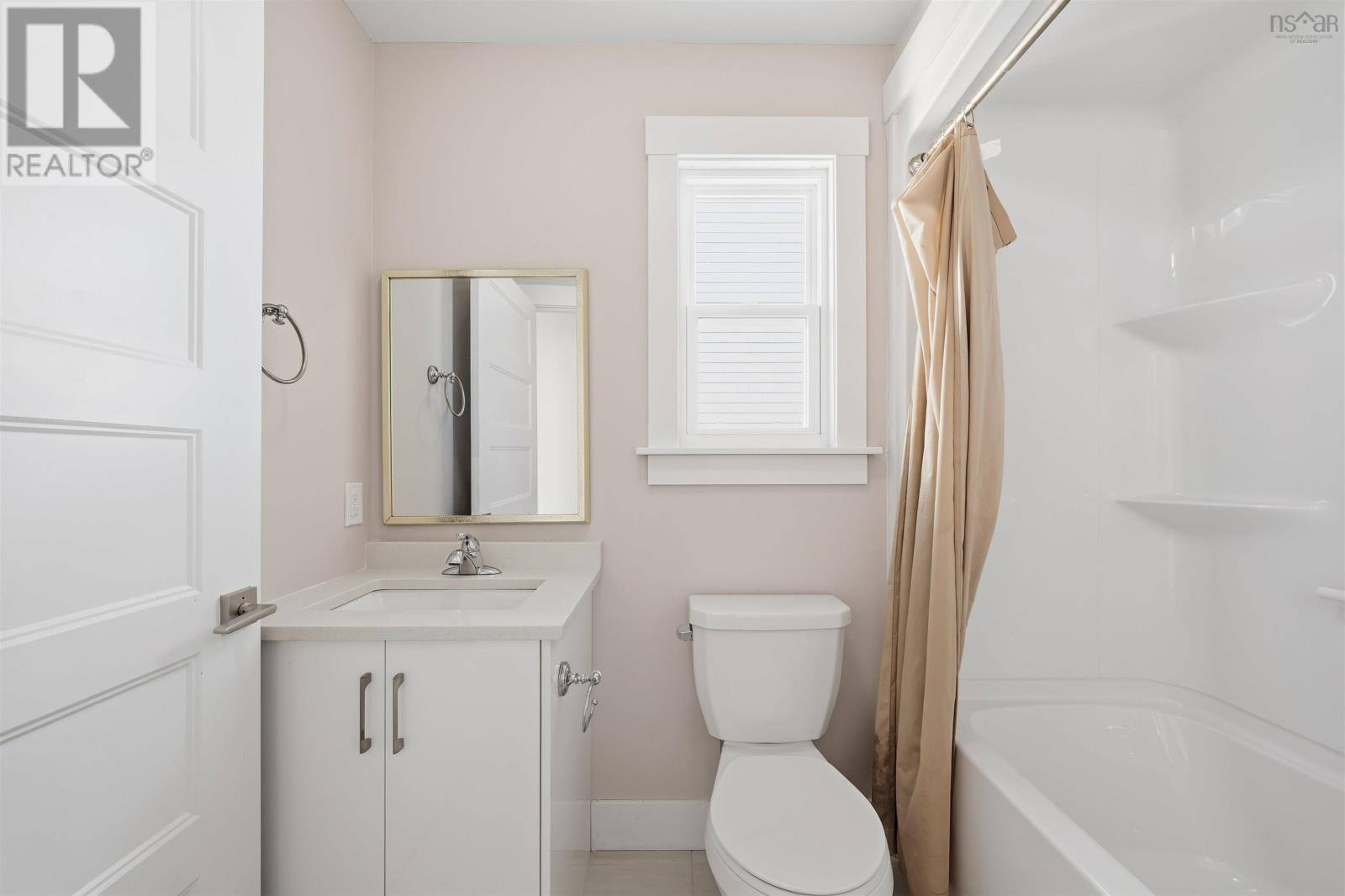 Property 28 of 44 of 31 Travertine Court