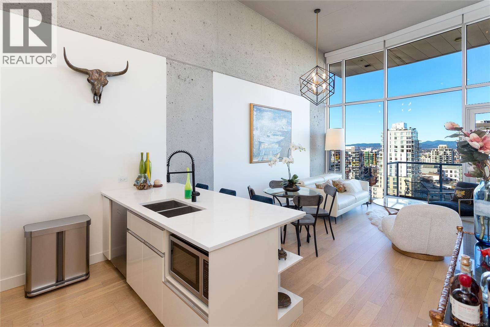 #1603 989 JOHNSON ST - 20