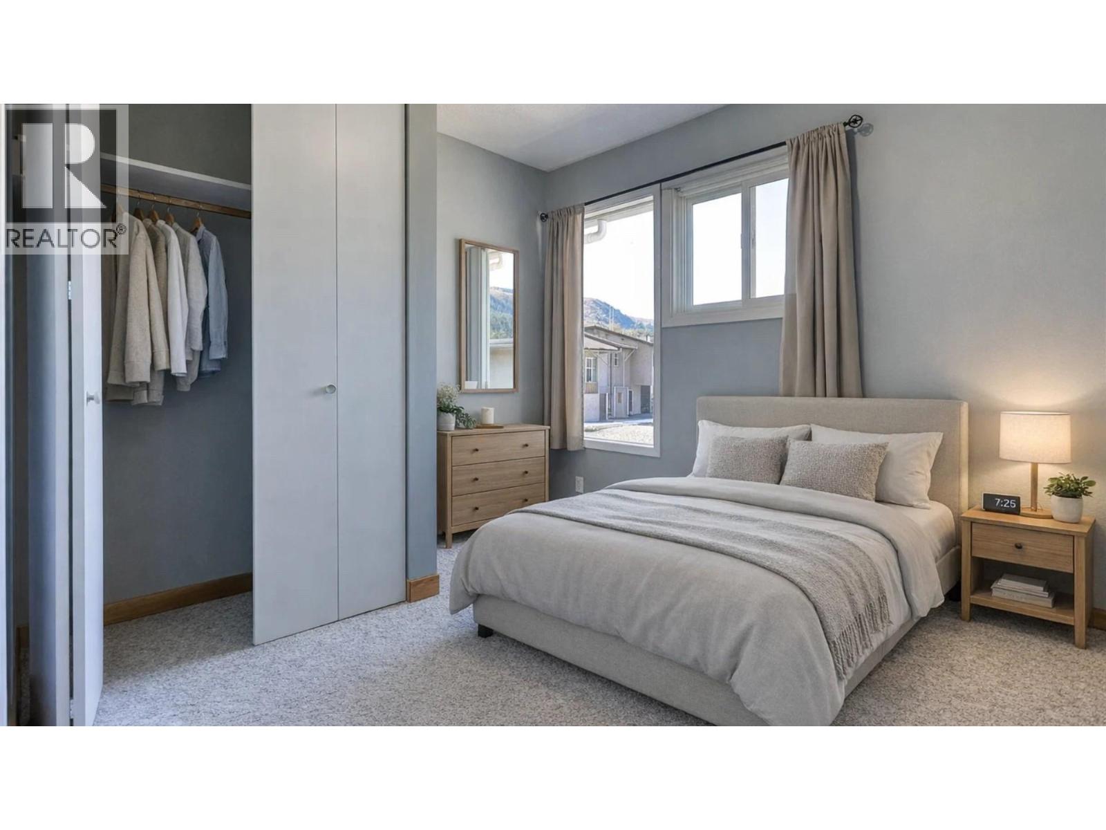 3366 Laurel Crescent, Trail