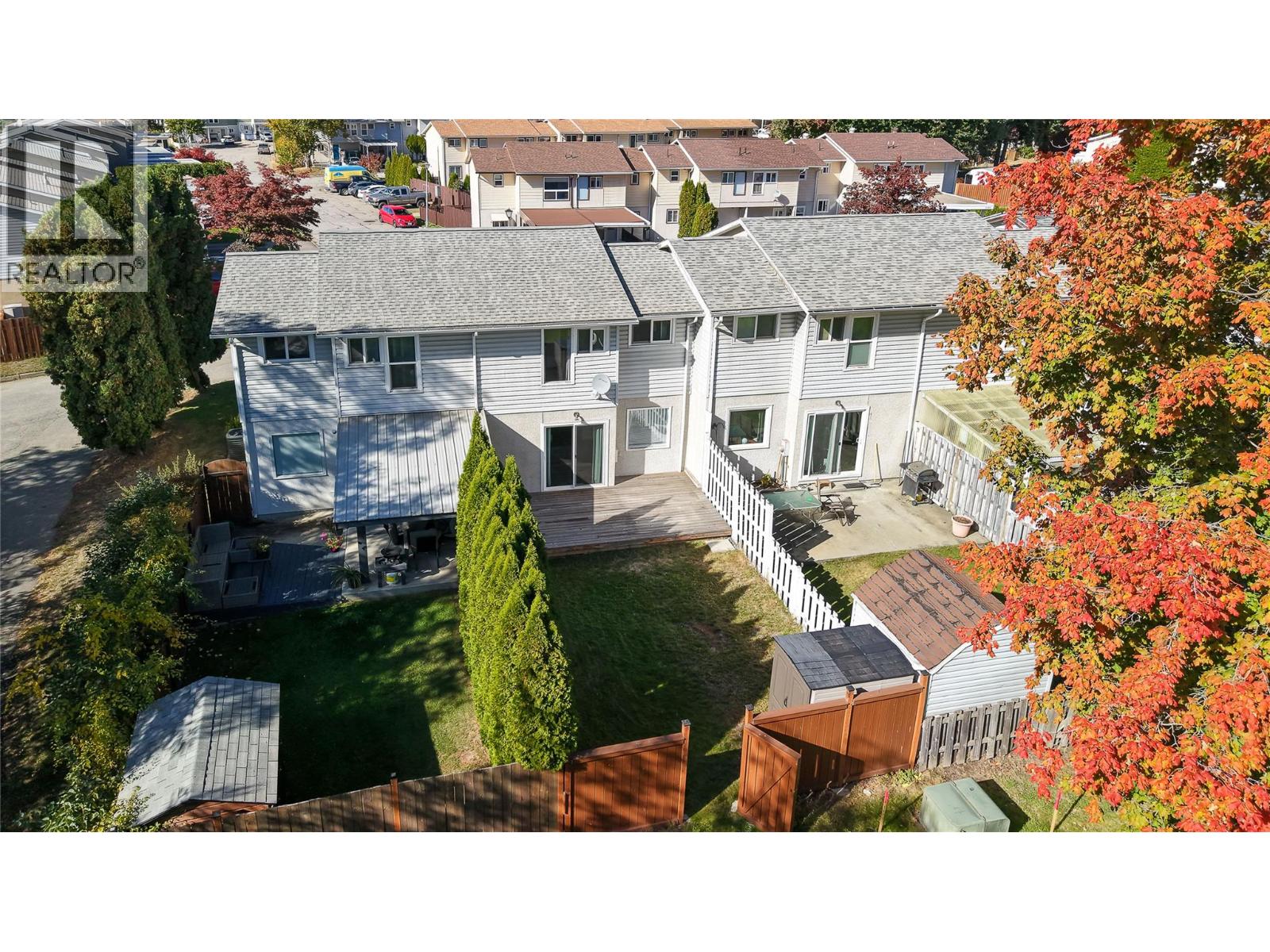 3366 Laurel Crescent, Trail