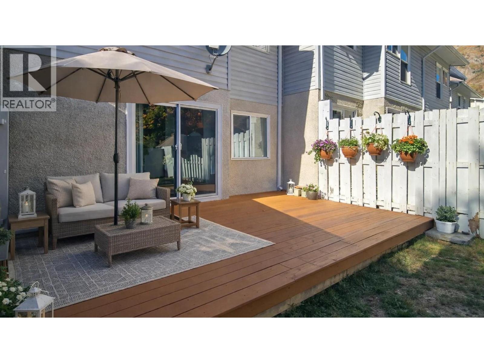 3366 Laurel Crescent, Trail