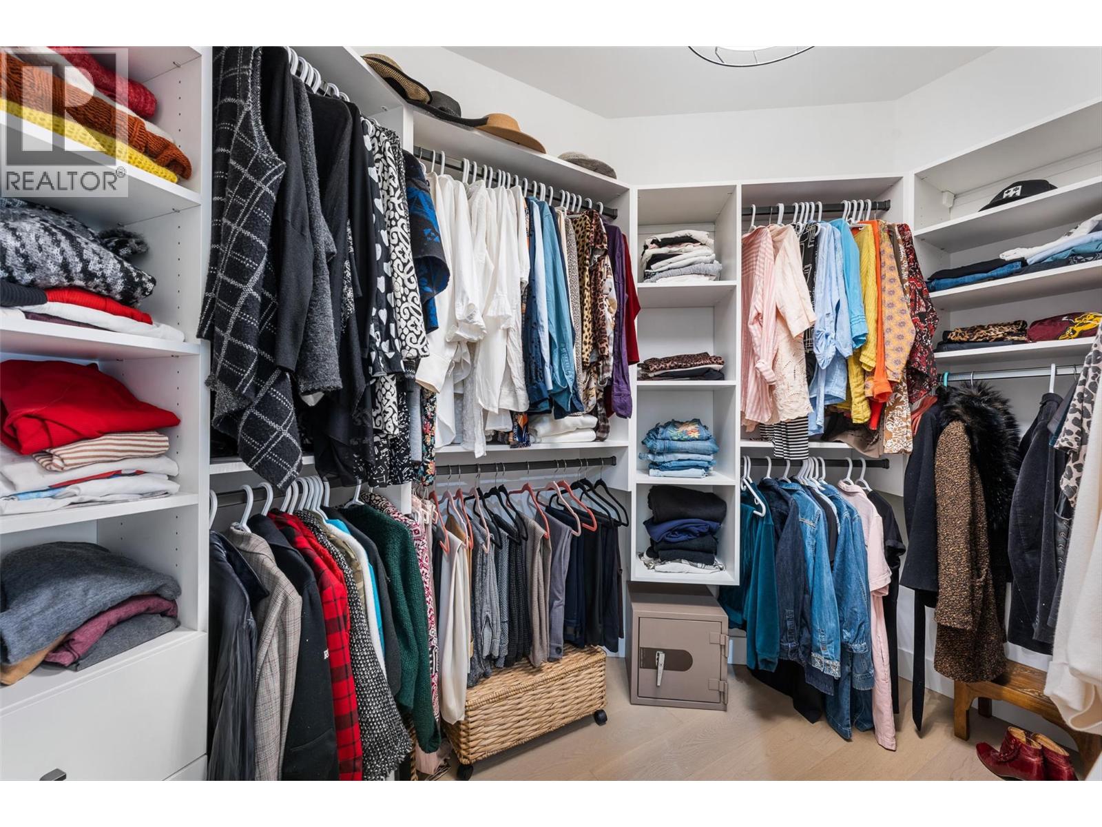  2075 Lillooet Court, Kelowna