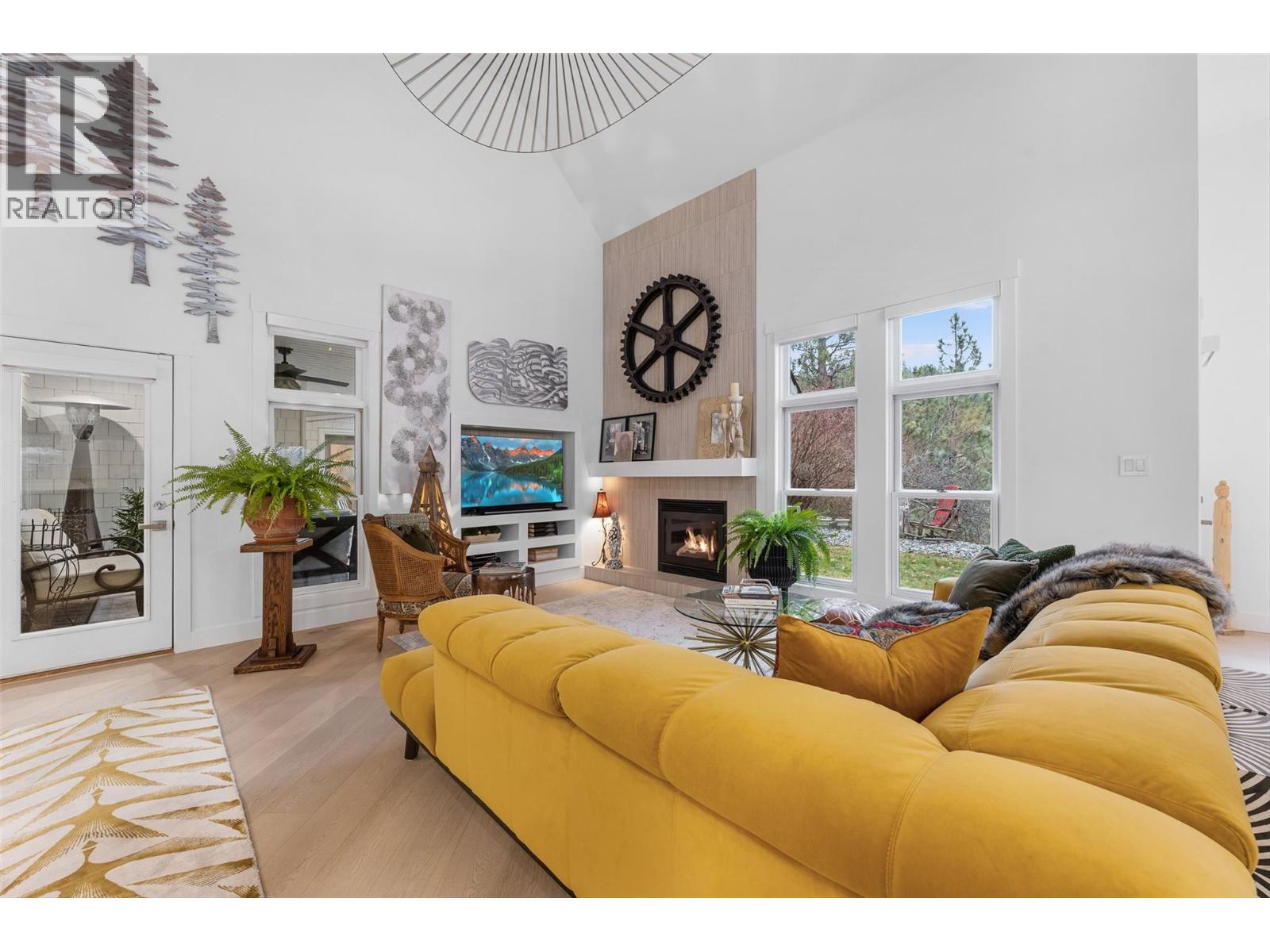  2075 Lillooet Court, Kelowna