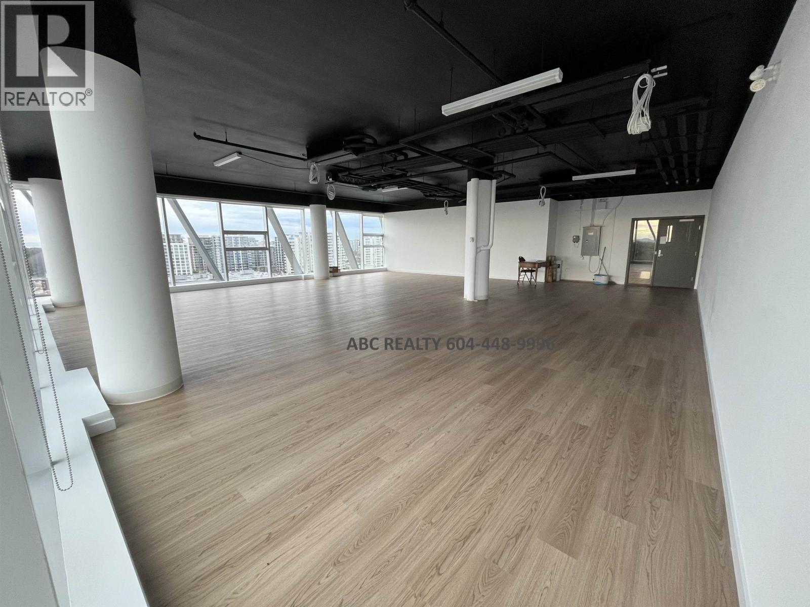 Office in Richmond - Image 8
