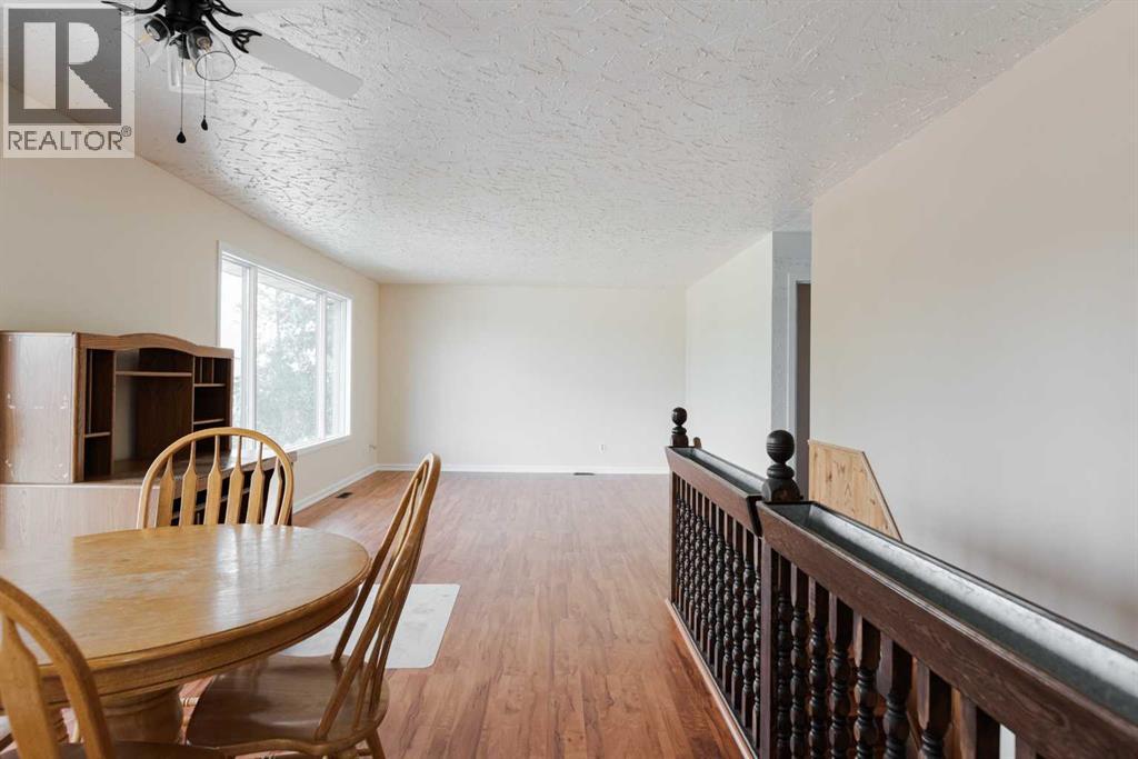 156 Cowley Bay, Fort McMurray