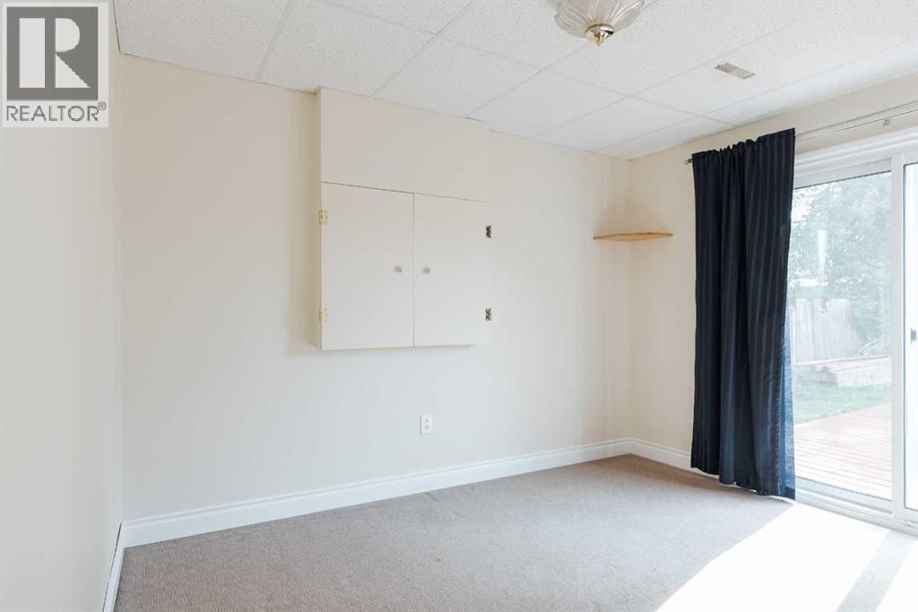 156 Cowley Bay, Fort McMurray