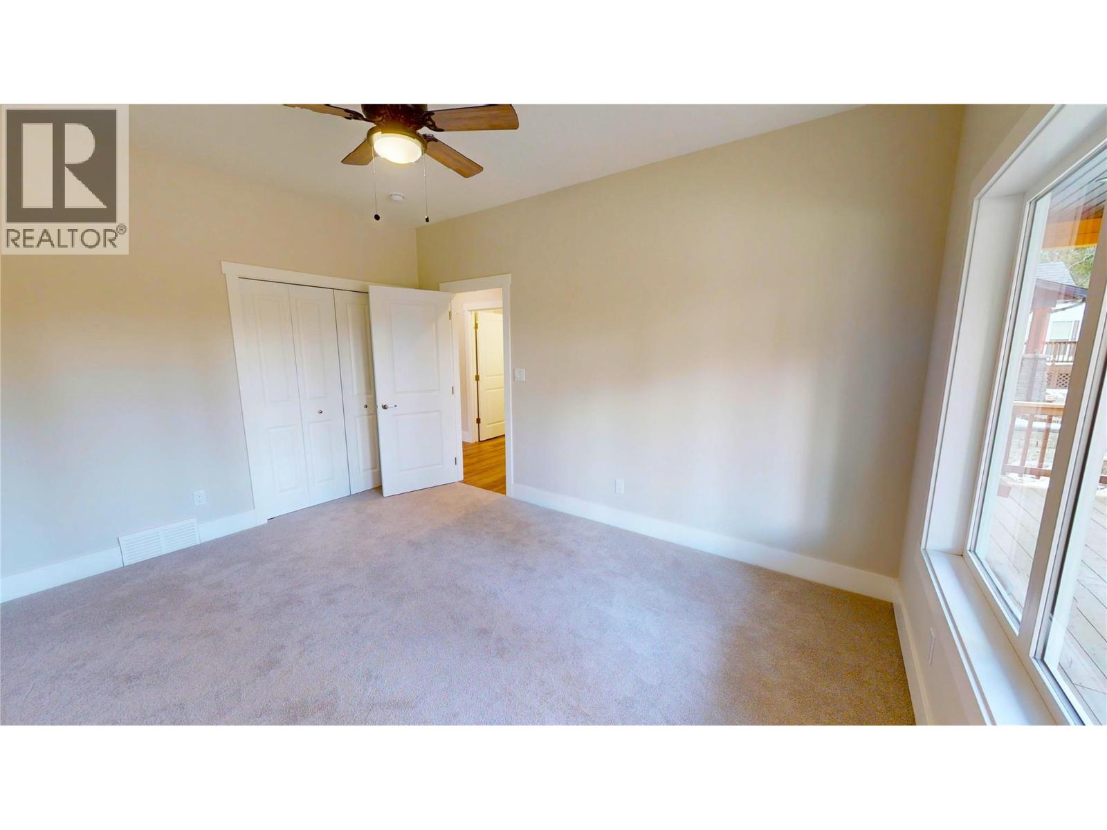 #118 4868 RIVERVIEW DRIVE - 30